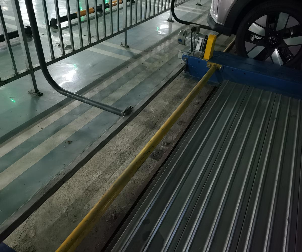 廣河四層帶一層地坑升降橫移式自動(dòng)立體停車庫(kù)